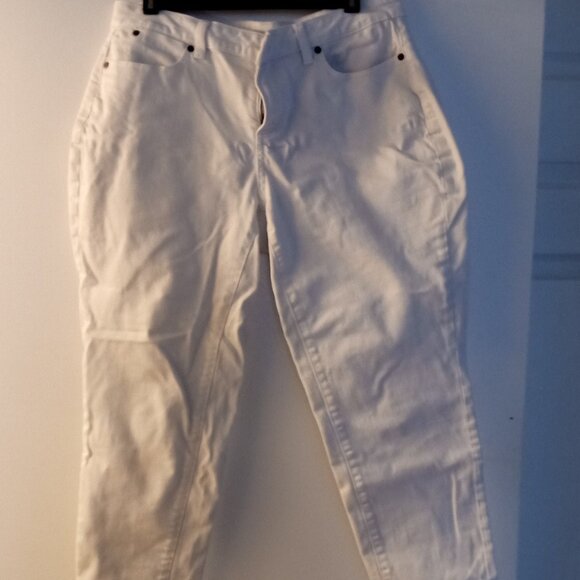 NWOT Talbots Women's White Curvy Capri Jeans Size 14WP - Picture 1 of 3